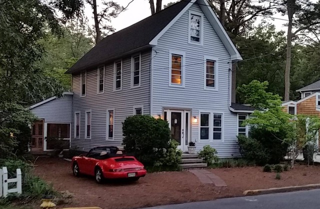 Quintessential Rehoboth Beach Cottage In The Pines