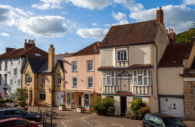 Quirky, Spacious Old Angel House, Nr Cheddar/Bristol/Bath