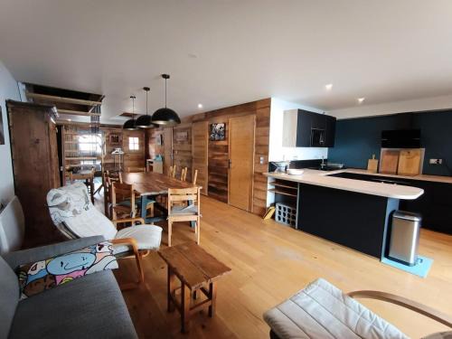 Résidence Maison Bleue Charrette - Appartement-Chalet individuel refait à neuf - Luxe - Garage - MAE-5154