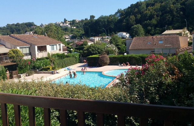 Résidence Provençale 2 Rooms Swimming pool Parking WIFI 2 kms Sea Villeneuve Loubet