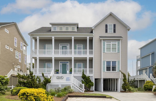 R&R, Oceanfront House in Emerald Isle, NC!