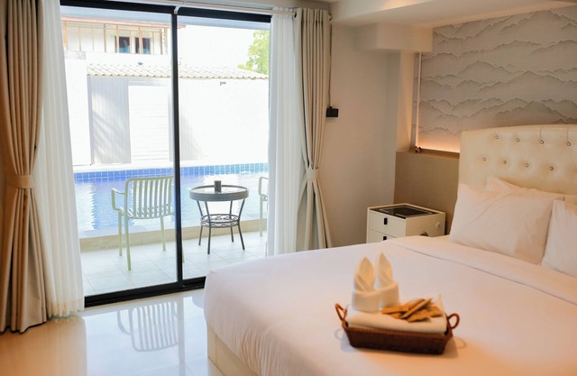 R2 Bed and Pool Kanchanaburi