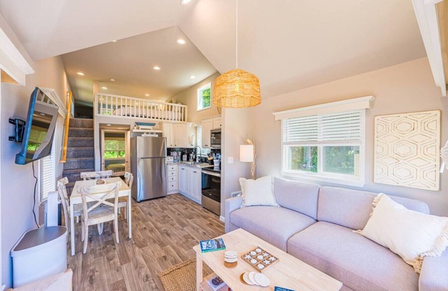 Rainforest Tiny Home Retreat #15