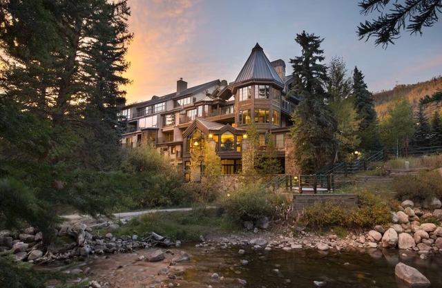 Rambler Standard King Gravity Haus Vail w/Mountain View & Hot Tub Near Gondola