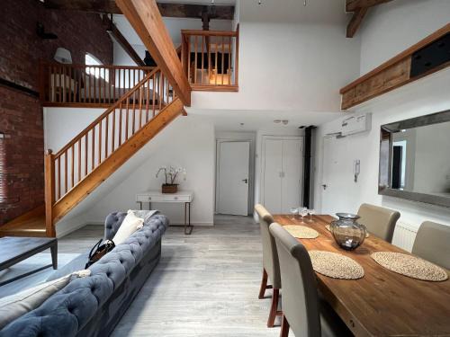 Ranmoor Serviced Apartments at Victoria Quays