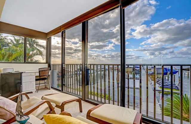 Rare Bayfront End Unit in Moon Bay, Unmatched Sunsets, Boat Slip, Pool, Beach