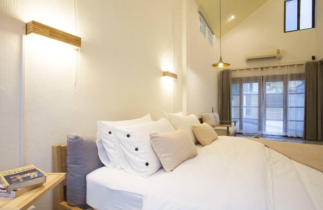 Ratchada Retreat - Boutique homestay/MRT/Train Night Market