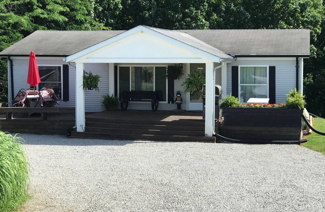 Rathbun Lake, Deer Run Rental, & Fully Furnished Cabin!