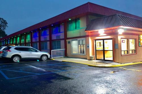 Red Carpet Inn & Suites Lima -Listing Partner