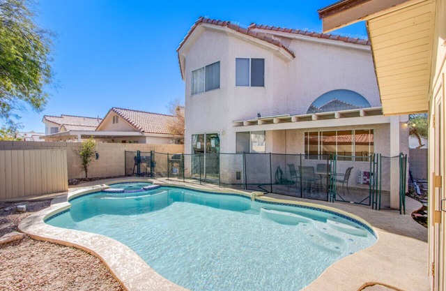 Red Rock Poolside Retreat