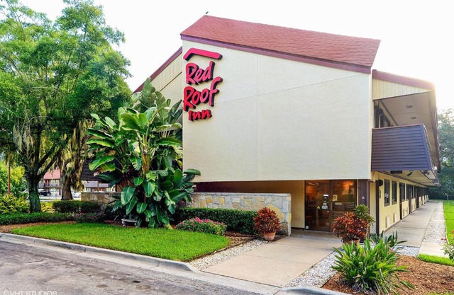 Red Roof Inn Tampa Fairgrounds - Casino