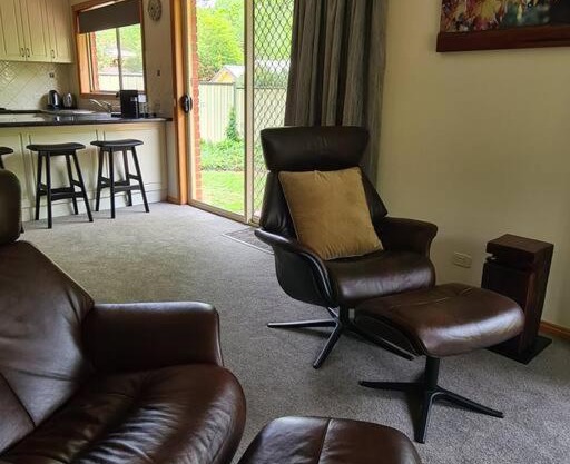 REDGUM RETREAT BRIGHT - Luxury Spa Villa