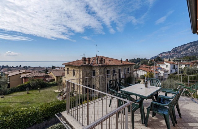 Regarda - La Terrazza di Garda view apartment