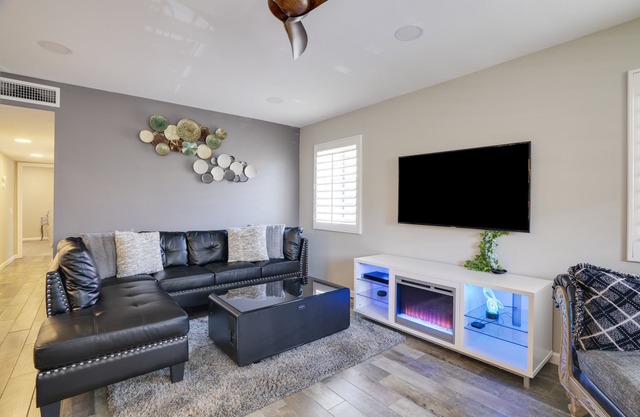 Relax at Cookie’s Corner