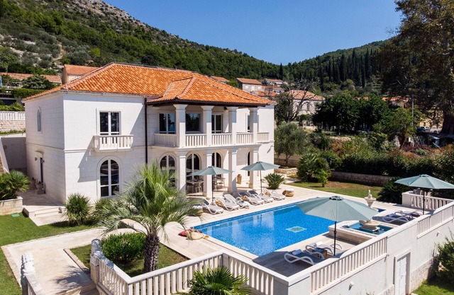 Relax like a Renaissance nobleman in the six rooms of Villa Trsteno