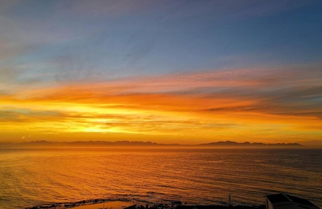 Relax,Revive,Reset & enjoy the sounds of the sea!