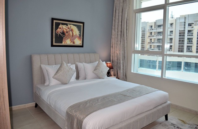 RELAXING AND COZY FULLY FURNISHED 1BR in SILICON