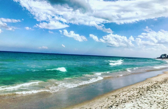 Relaxing Florida Home nearby Ocean and Paley Institute!