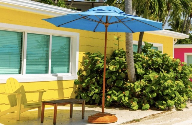 Relaxing Ocean Front Unit In Islamorada | Enjoy Scenic Walks on Private Beach