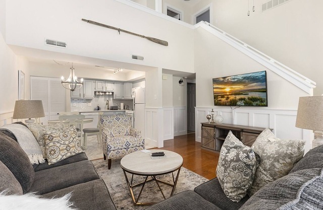 Remodeled beach home 5 mins to Cape May and Delaware Bay!