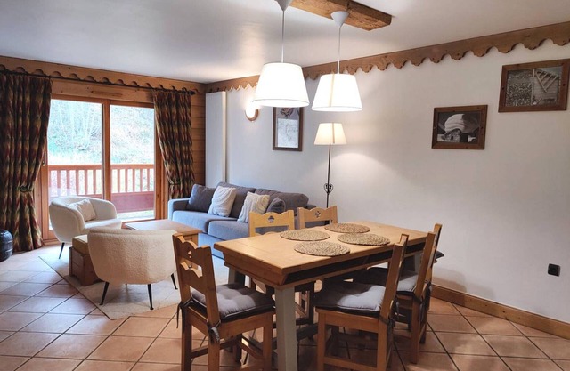 Renovated 4/6 pers apartment, spa & slopeside