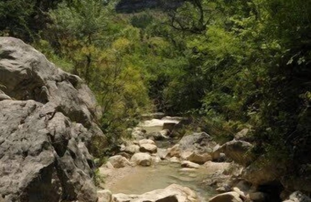 Renovated 19th century chapel, Ideal for 2/3 persons