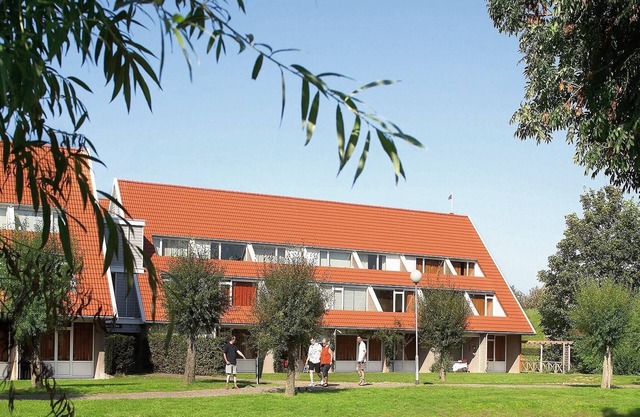 Renovated Apartment by Lake Grevelingen