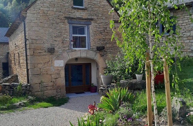 Renovated barn in the heart of Lozère