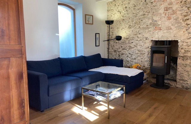 Renovated House in Locmaria Center, Close to Shops and Beach