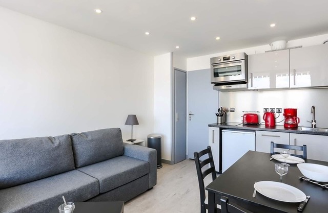 Renovated Studio in Central Val Thorens - Sleeps 2, Balcony, Near Slopes