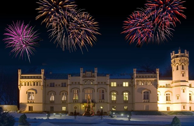 Rent an entire Palace! Sleeps 30 just outside of Krakow; Perfect for events