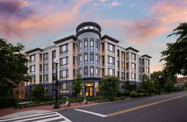 Reside Navy Yard, a Wyndham Residence