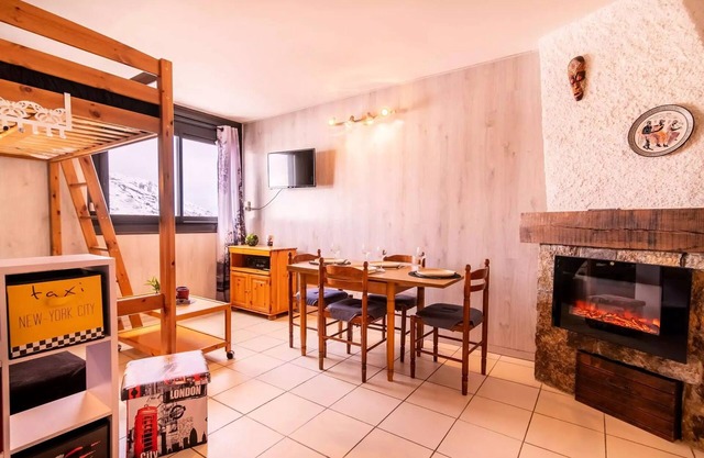 Residence Armazan E - Nice studio 4 people in Saint Lary Pla d'Adet