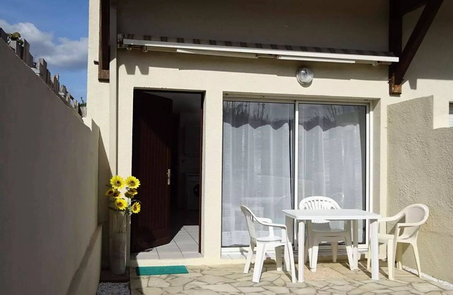 Residence Les Gourbets - Houses & Villas for 4 People
