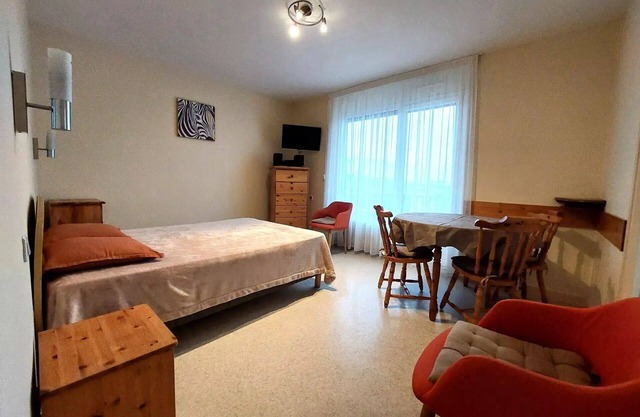 Résidence Montcalm D - Cute accommodation, very nice with swimming pool, tennis!