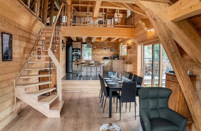 Residence Pramouton - Beautiful chalet with large areas of conviviality