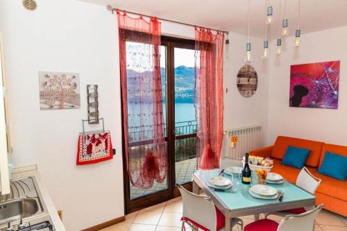 Residenza Coccinelle vista Lago d'Iseo