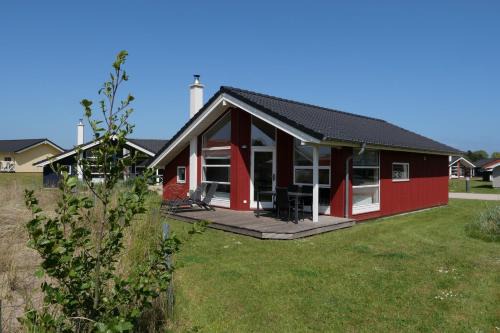 Resort 2 Ocean Cottage A 31