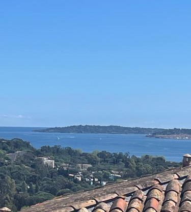 Restanques appartement vue mer