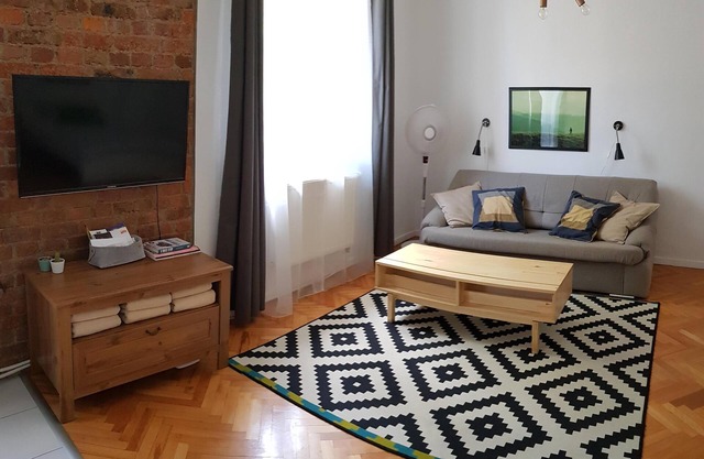 ReStart Apartment - studio apartment for 6