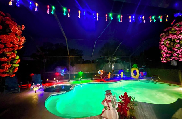 Retreat Home W/Heated Pool, 10 Min to The Beach