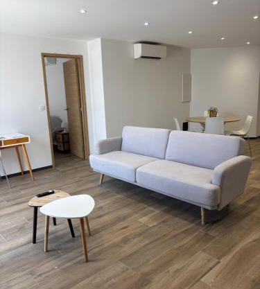 Rez de villa Grand T2