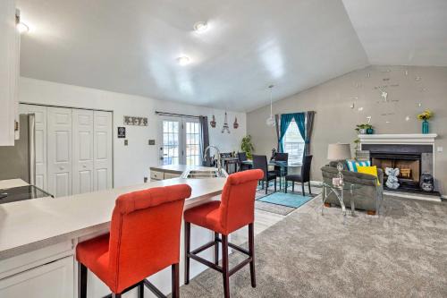 Richmond Home with Pool, 5 Mi to Downtown!