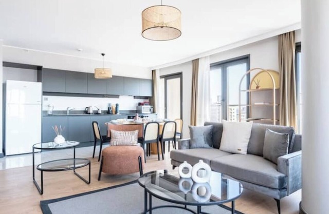 Rigel - 3BD Fantastic Central Flat in a Residence