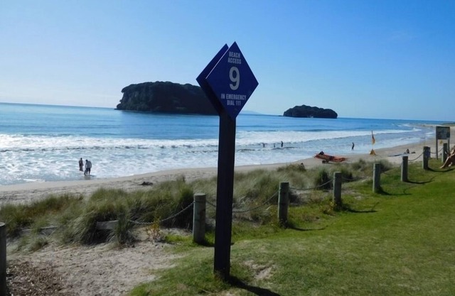 Right by the surf club. Ocean views Fully fenced
