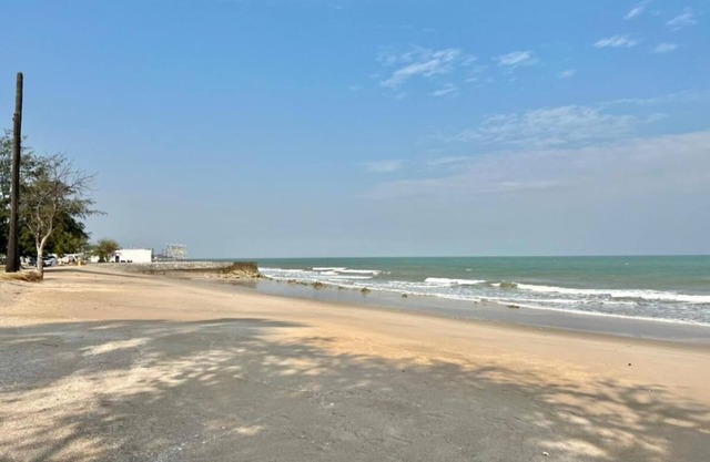 RIM Chaam By RoomQuest