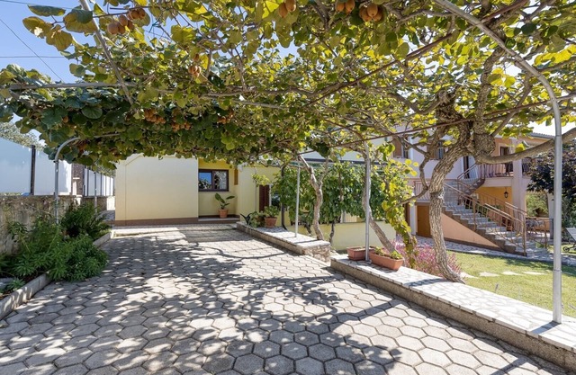 Rinaldis/Apartment with Garden View No.2