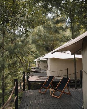 RINDANG Glamping