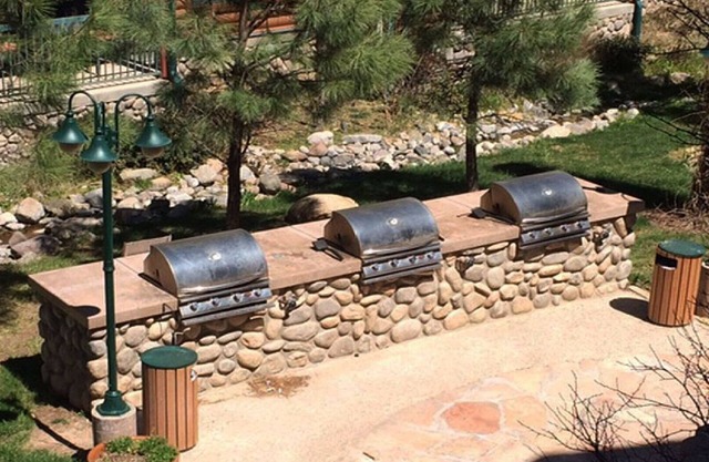River Song - Listen as the Rio Ruidoso Sings in this 3 Bedroom, 3 bath condo!