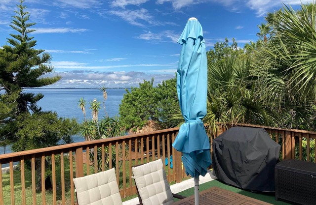Riverfront*Shared Pool*3-Minute Walk to the Beach (202)